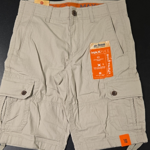 Urban Pipeline Boy's Cargo Shorts - Light Tan - Picture 1 of 4